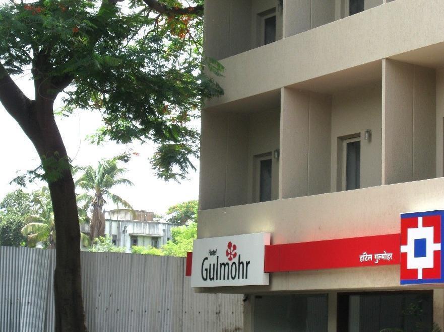 Oyo 1194 Hotel Gulmohr Pune Exterior foto